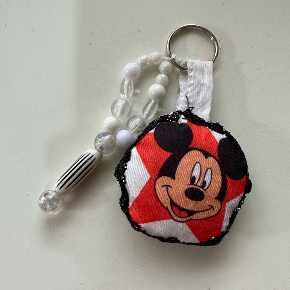 Mickey/Donald 4” glitter plushy bag charm